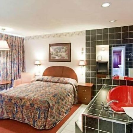Milan Garden Inn Thorold Zewnętrze zdjęcie