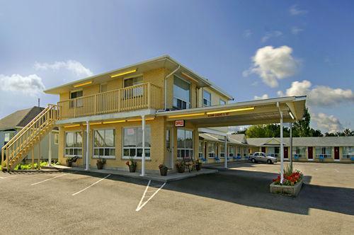 Milan Garden Inn Thorold Zewnętrze zdjęcie